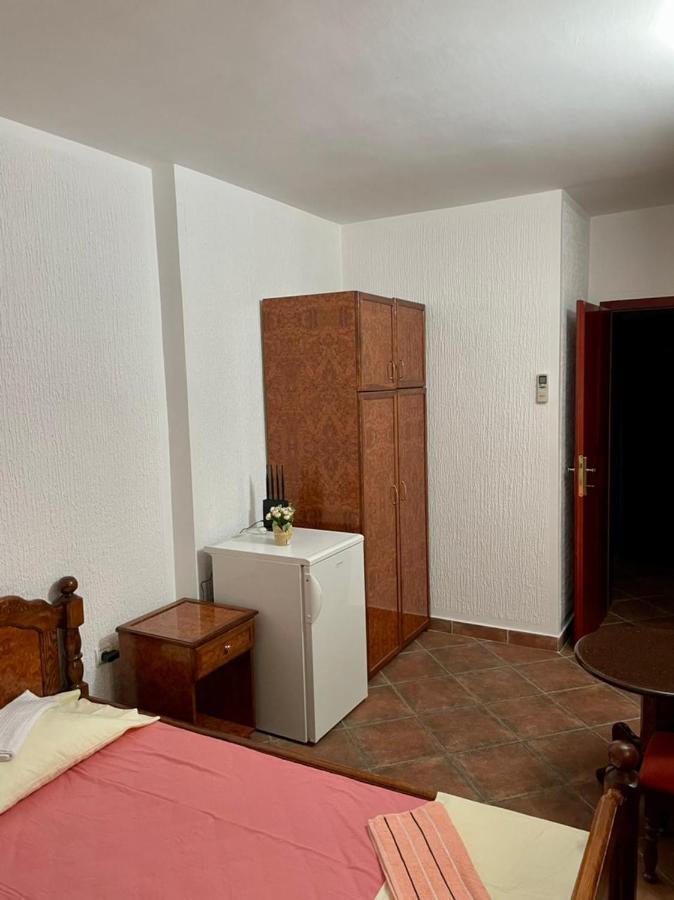 Guest house Vila Monte *